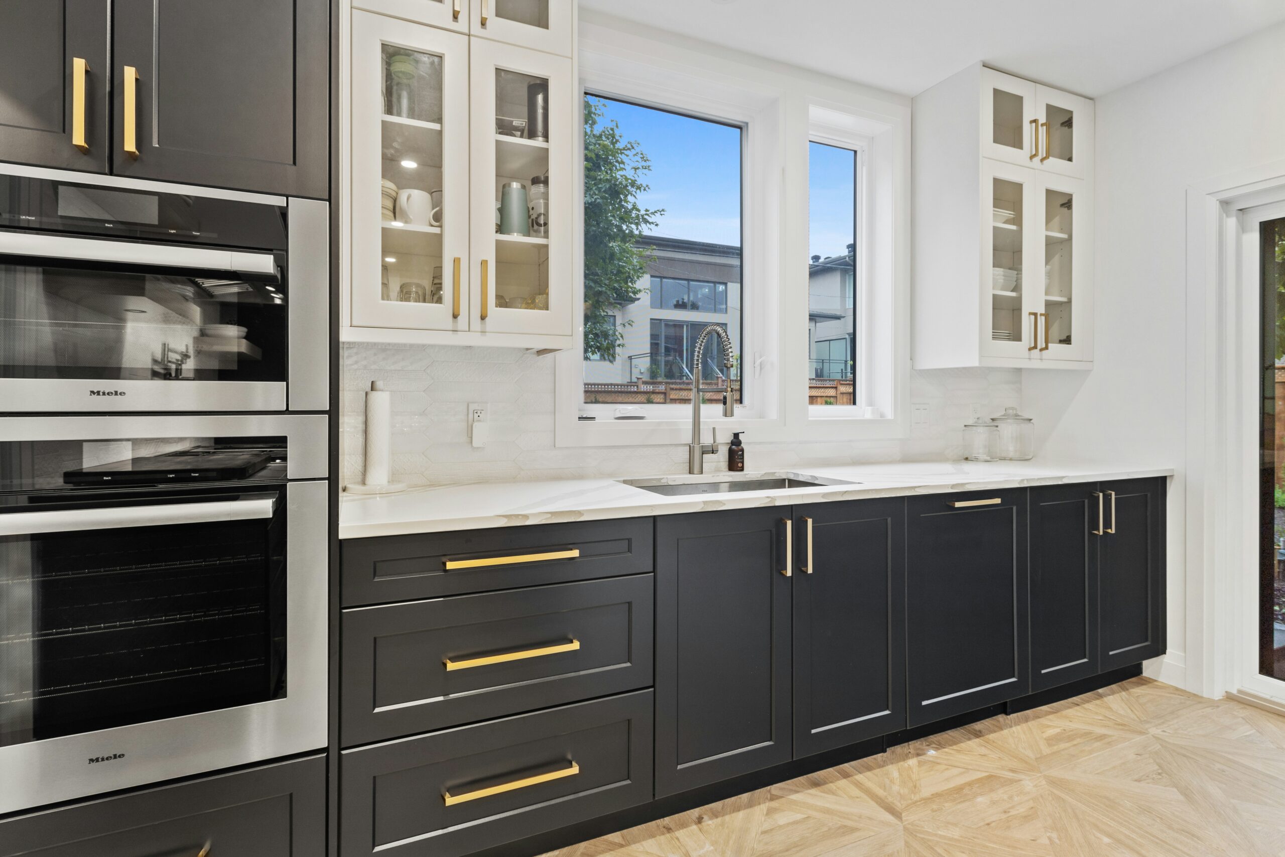 Contemporary Kitchen Remodel by Renovation Center project photo